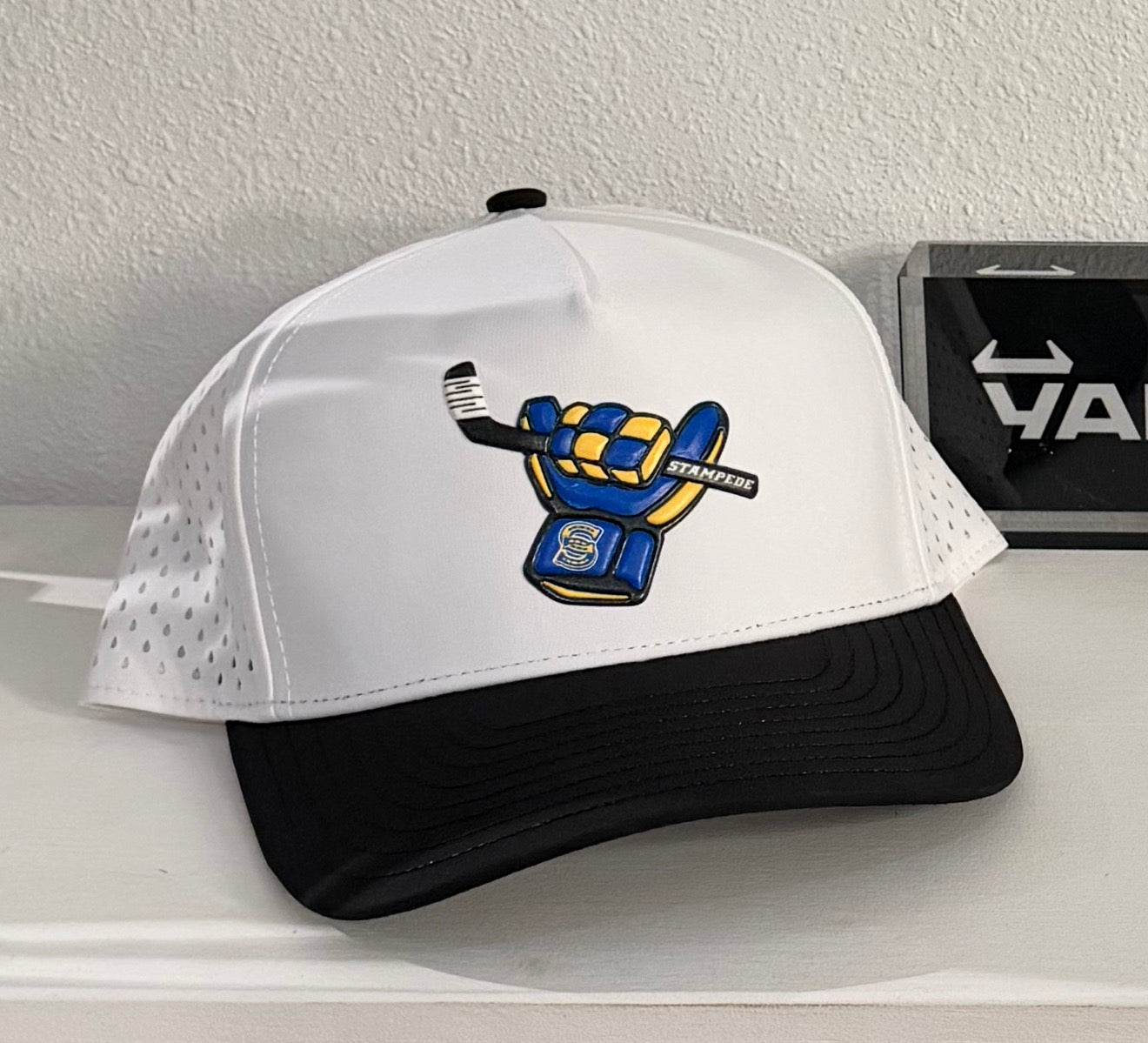 HOCKEYAK Stampede Hats Shaka