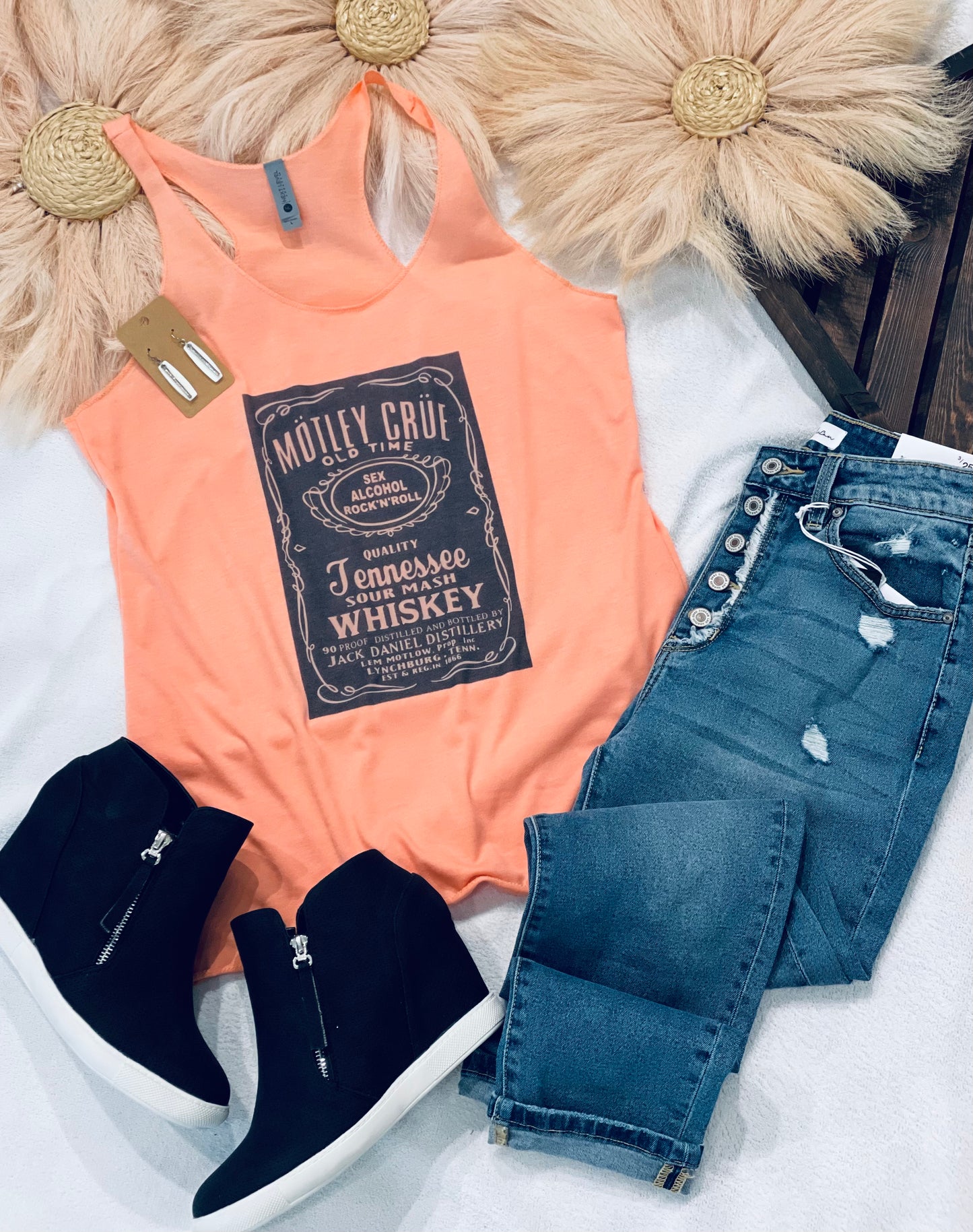 Graphic Tank