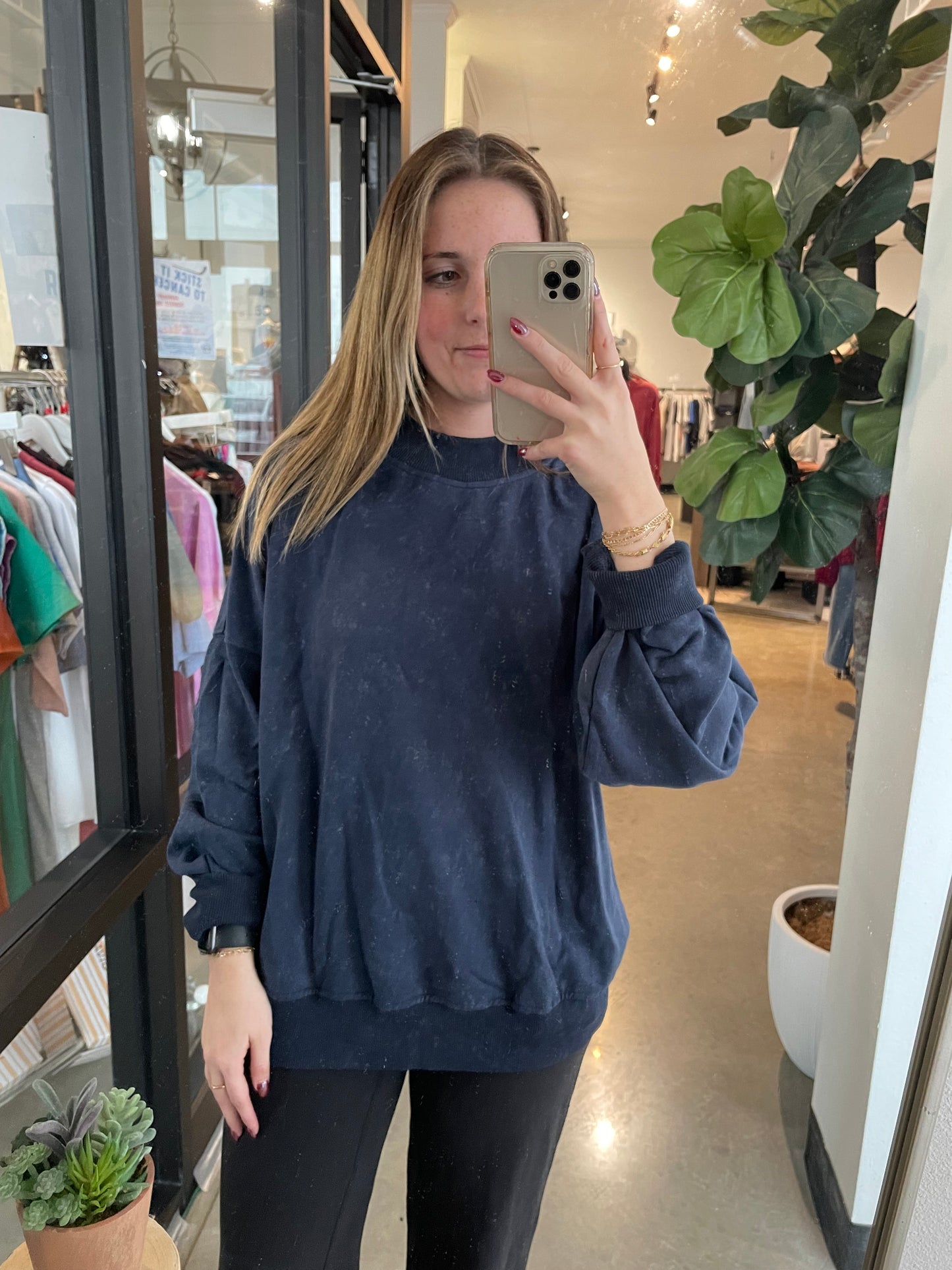 Washed Pullover - Navy