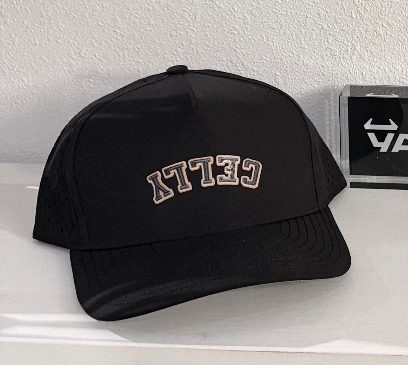 HOCKEYAK Celly & Sty Hats