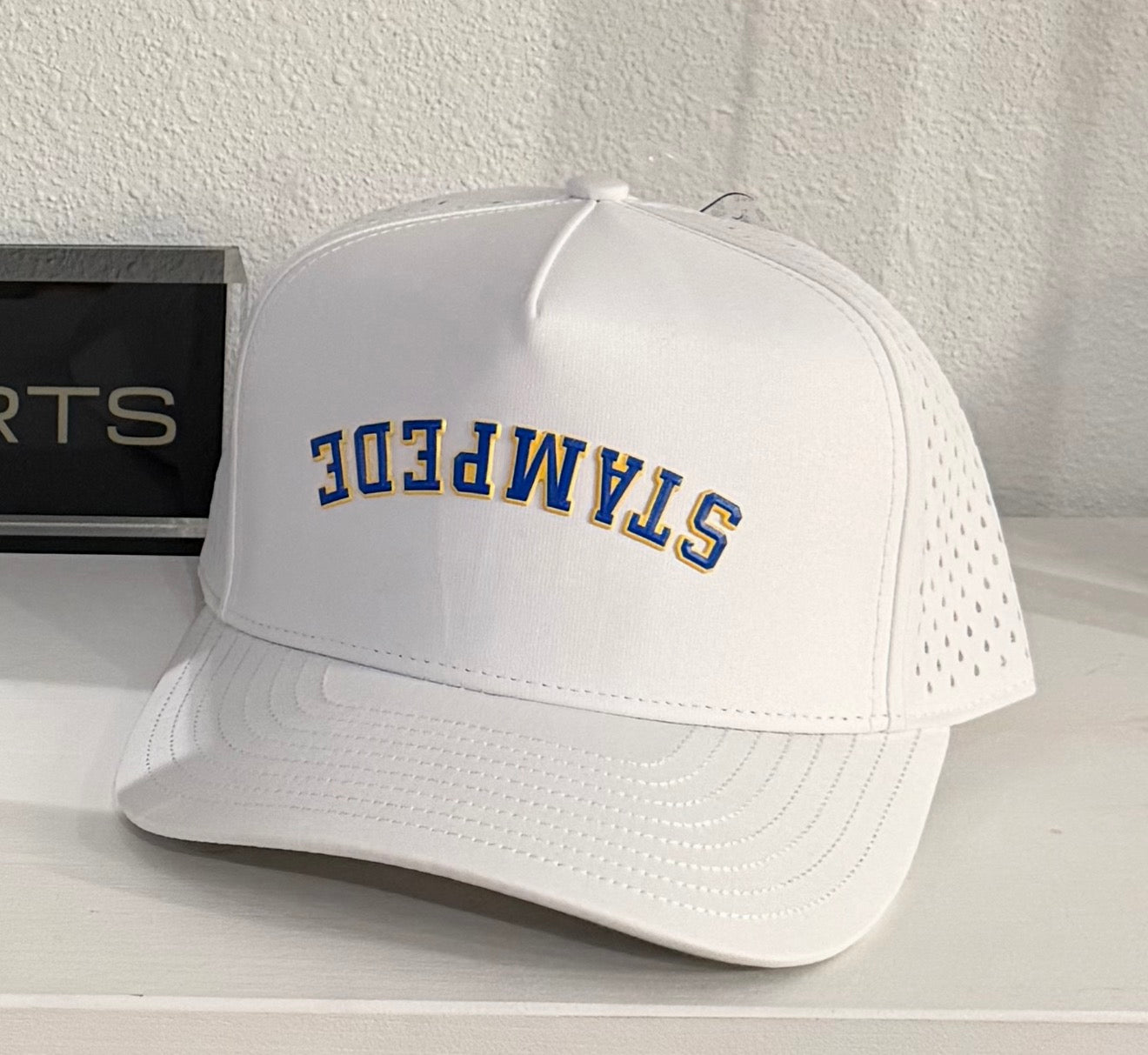 HOCKEYAK Stampede Hats