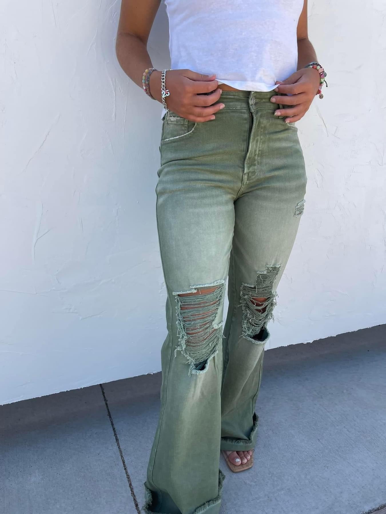 PREORDER- BLAKELEY DISTRESSED COLORED JEANS